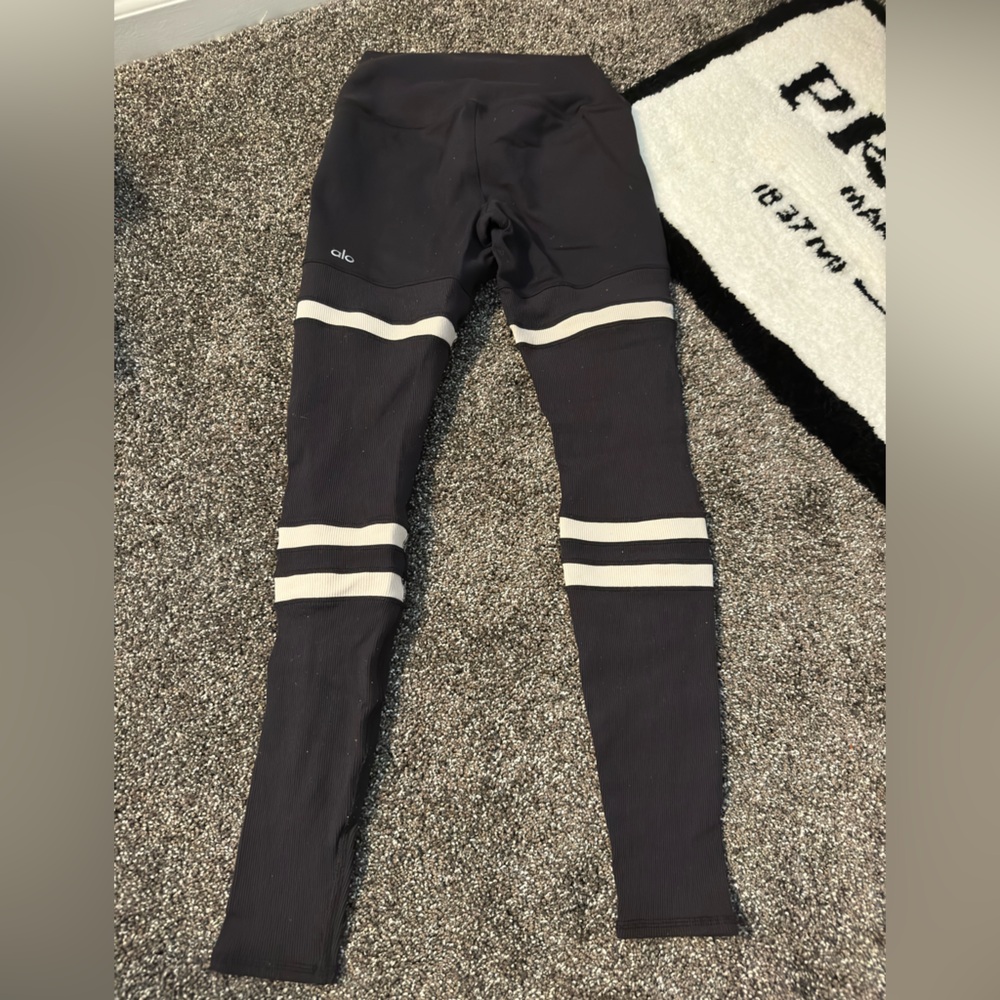 ALO Yoga pants, 2 for 1, size XS